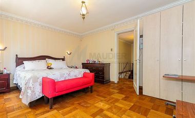 Casa en Venta en Escuela de Carabineros
