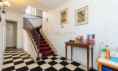 Casa en Venta en Escuela de Carabineros