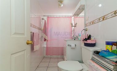 Casa en Venta en Escuela de Carabineros