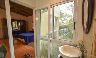Venta casa con gran parque - Balneario Mar Chiquita