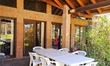 Casa en alquiler en Las Praderas de Lujan