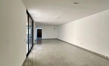 Casa en venta en Valle de Fontanna, Ramos Arizpe, Coahuila de Zaragoza