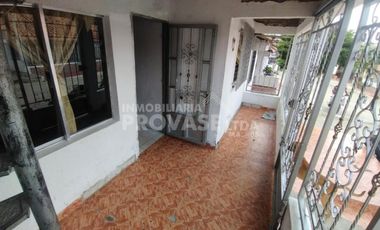 CASA en VENTA en Los Patios Urbanización Daniel Jordán