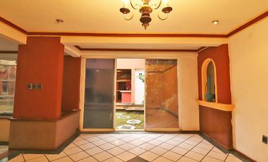 CASA EN VENTA EN MORELIA, ZONA FUENTES DE MORELIA.