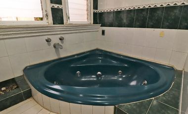 CASA EN VENTA EN MORELIA, ZONA FUENTES DE MORELIA.