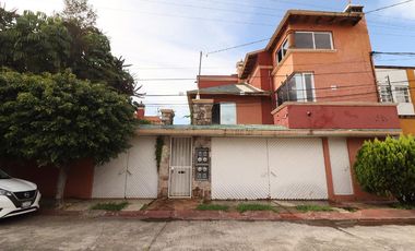 CASA EN VENTA EN MORELIA, ZONA FUENTES DE MORELIA.
