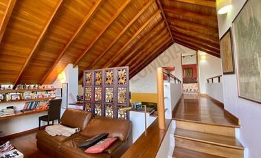 CASA EN VENTA,MACADAMIA, LA CALERA.