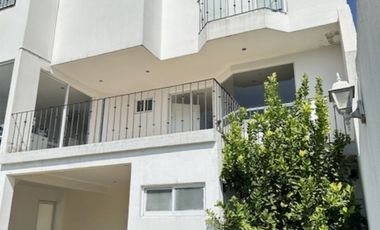 Casa en venta en Hacienda de las Palmas