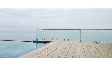 En venta departamento de lujo edificio Skorpios Manta Ecuador.