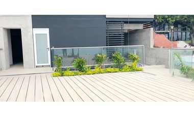 En venta departamento de lujo edificio Skorpios Manta Ecuador.