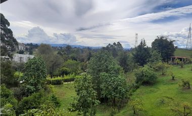 VENTA CASA CAMPESTRE, MARINILLA ANTIOQUIA