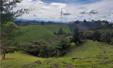 VENTA CASA CAMPESTRE, MARINILLA ANTIOQUIA