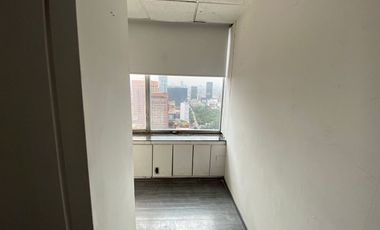 Renta de Oficina con 21.85 m² Ubicada en el Centro Histórico