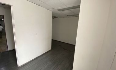 Renta de Oficina con 21.85 m² Ubicada en el Centro Histórico