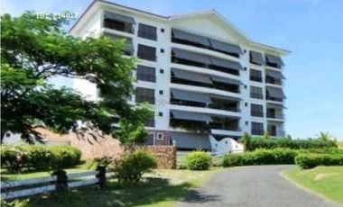 VENTA DE APARTAMENTO DE PLAYA EN PUNTA BARCO, AMPLIO Y MUCHA SEGURIDAD