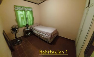 CASA FRENTE AL BOTANICO