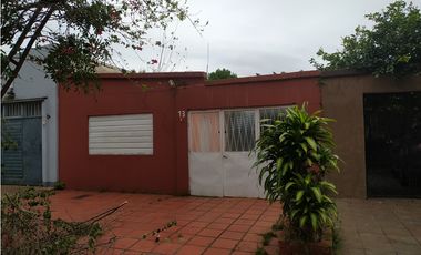 CASA FRENTE AL BOTANICO