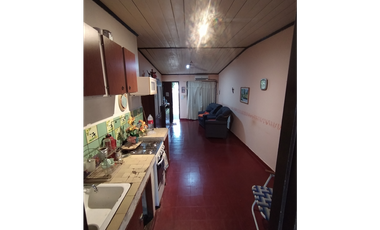 CASA FRENTE AL BOTANICO