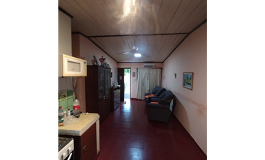 CASA FRENTE AL BOTANICO