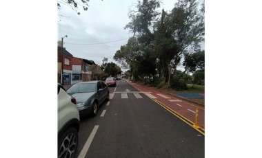 CASA FRENTE AL BOTANICO