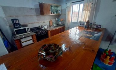 Casa en venta en Barrio Kennedy