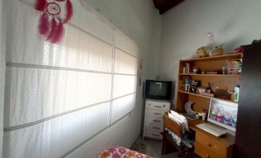 Casa en venta en Barrio Kennedy