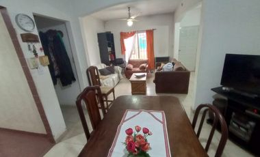 Casa en venta en Barrio Kennedy