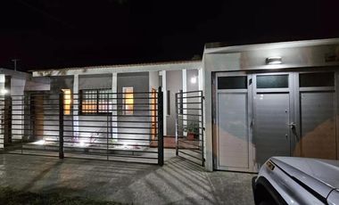 Casa en venta en Santa Teresita