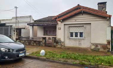 Casa en venta en Quilmes Oeste Centro