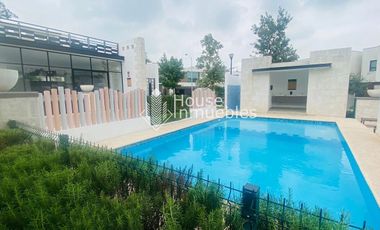 CASA EN VALLE DE CUMBRES PREMIERE