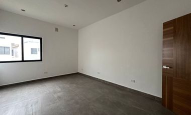 VENTA DE CASA EN ALTARES RESIDENCIAL CARRETERA NACIONAL SANTIAGO