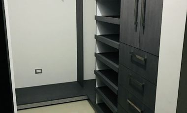 CASA EN VENTA EN CUMBRES ALLEGRO
