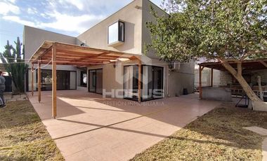 Casa en Venta en La colina, cercano a Scuola Italiana