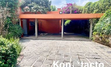 CASA EN VENTA EN CAÑADA, JARDINES DEL PEDREGAL