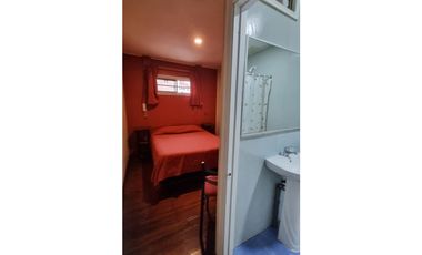 SE VENDE ESPECTACULAR Y AMPLIO HOTEL UBICADO EN AGUA SANTA  vl