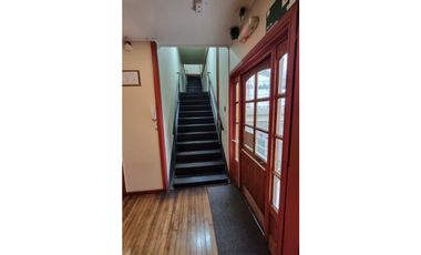SE VENDE ESPECTACULAR Y AMPLIO HOTEL UBICADO EN AGUA SANTA  vl
