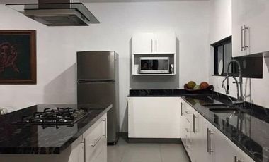 Se vende casa en Senderos las Moras