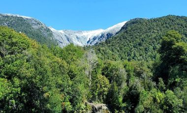 Patagonia, 600ha unico campo a orillas del Río Yelcho