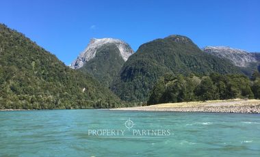 Patagonia, 600ha unico campo a orillas del Río Yelcho
