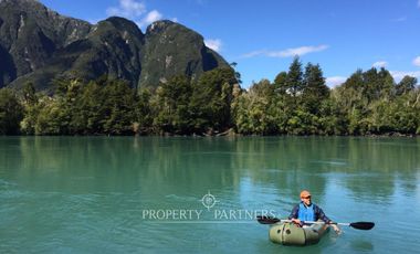 Patagonia, 600ha unico campo a orillas del Río Yelcho
