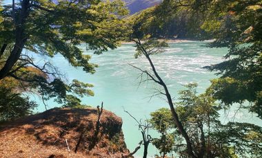 Patagonia, 81.4Ha a orillas del rio Baker