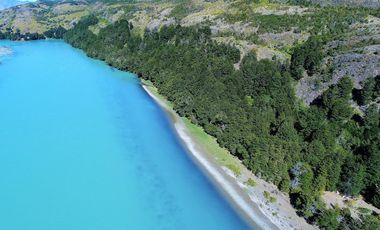 Patagonia, 81.4Ha a orillas del rio Baker