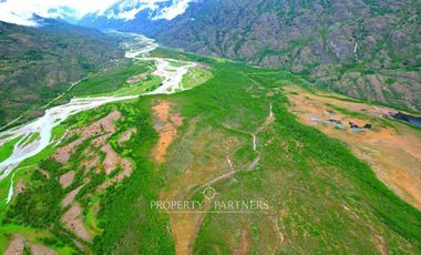 Patagonia, 660 Has orilla del Rio El Salto