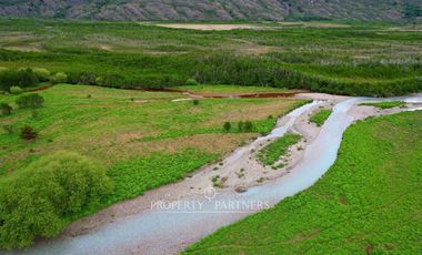 Patagonia, 660 Has orilla del Rio El Salto