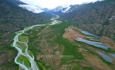 Patagonia, 660 Has orilla del Rio El Salto