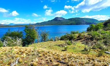 Patagonia, 22ha orilla del Lago Esmeralda