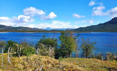 Patagonia, 22ha orilla del Lago Esmeralda