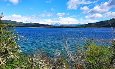 Patagonia, 22ha orilla del Lago Esmeralda