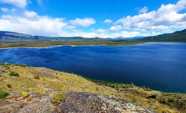 Patagonia, 22ha orilla del Lago Esmeralda