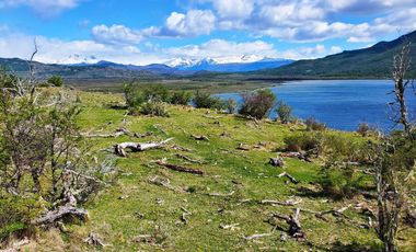Patagonia, 22ha orilla del Lago Esmeralda